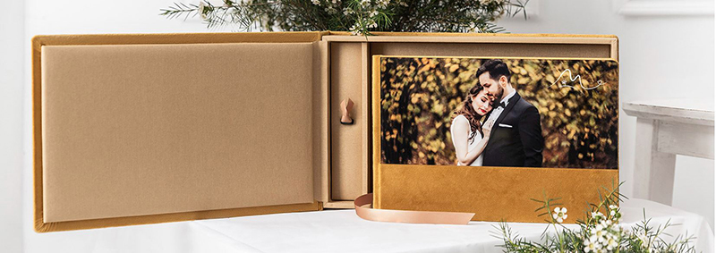 Exklusives Hochzeits-Fotoalbum mit Acryl-Cover und USB-Stick